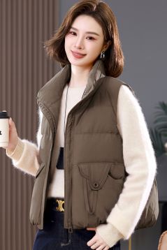 SMG9A25D9305咖啡色羽绒服